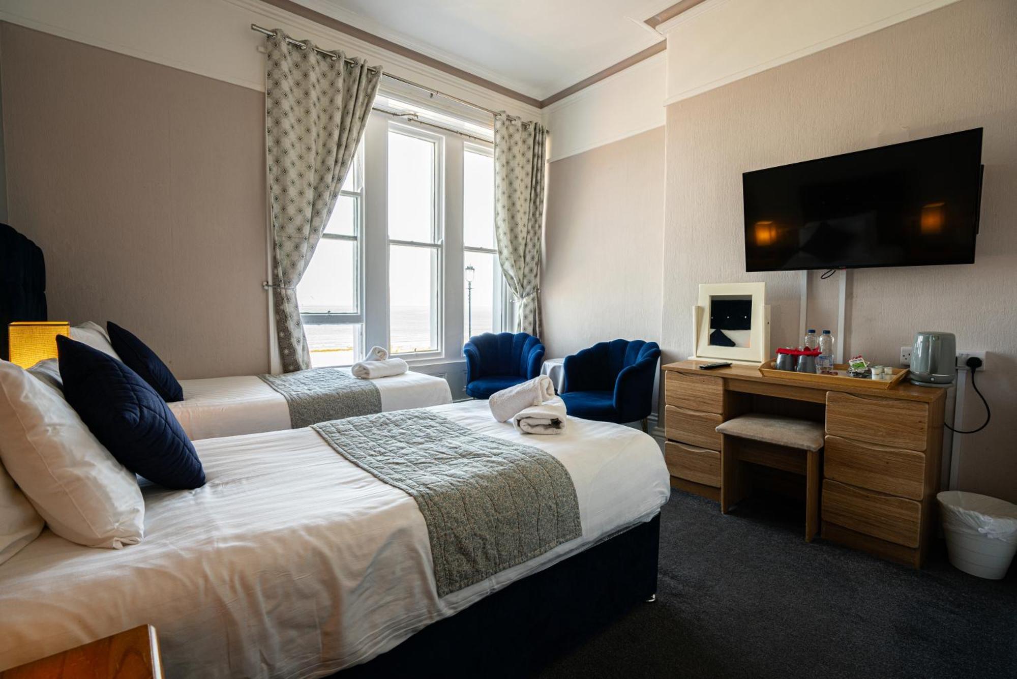 The Central Hotel Llandudno Esterno foto